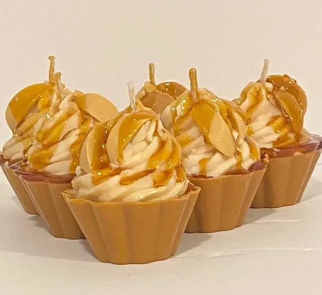 APPLES & MAPLE BOURBON Cupcake Candle - Happy Kat Candles